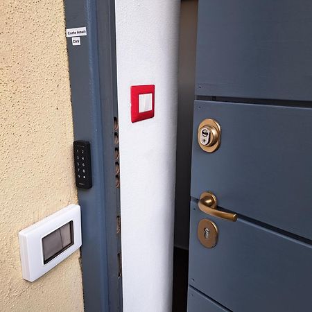 Dieghouse - Monolocale Con Cortile In Corte Lombarda Vicino Al Centro Monza Eksteriør billede